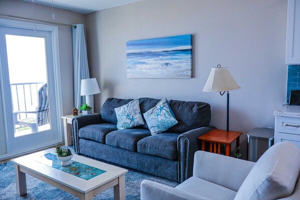Couch, Furniture, Home Decor, Architecture, Building