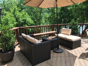 Outdoor seating on the deck