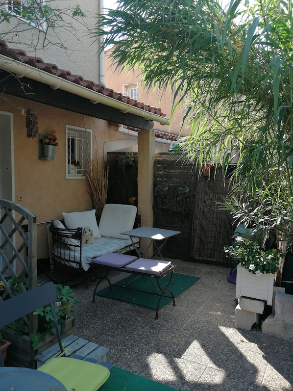Terrace/patio
