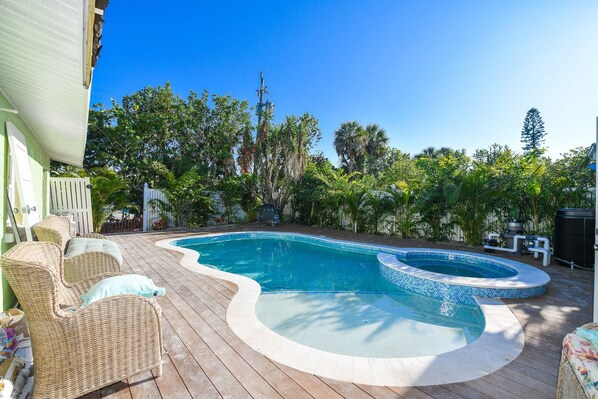 Private Pool and Hot Tub