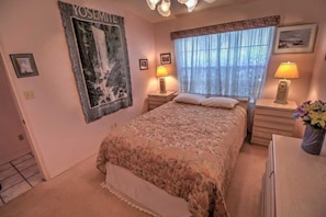 Furniture, Room, Bedroom, Indoors, Bed