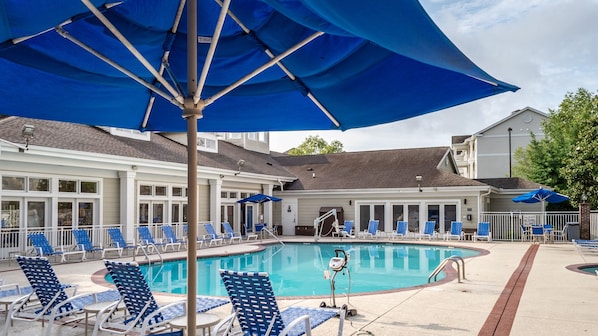 1ClubWyndhamNashville-pool(6)