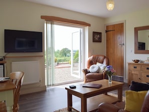 Open plan living space | Piglets Cottage, Canaston Bridge, near Narberth