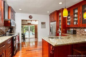 fully stocked kitchen