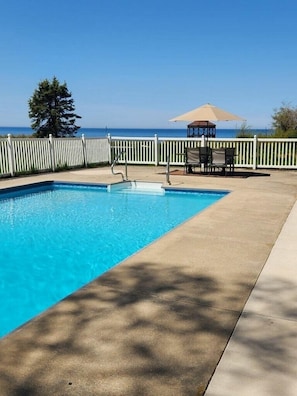 Large heated in ground pool
