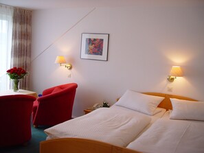 Kategorie A/Komfort Doppelzimmer mit Dusche/WC