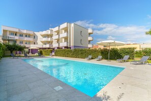 Piscina all'aperto