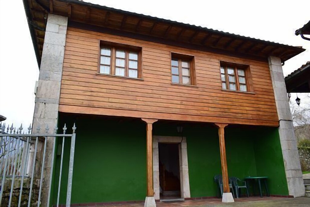 Picture of villa
