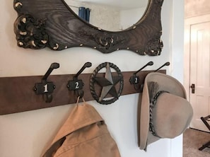 Custom Entry Hanger