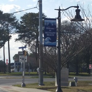 Downtown Bethany - walk/bike 2mi