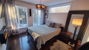 Bedroom: SmartTV, Fireplace, Gucci cover, Ralph Lauren set. 