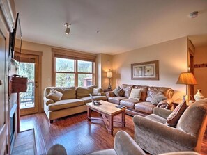 Living Room with patio