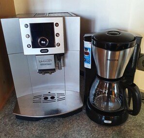 Kaffe och/eller kaffebryggare