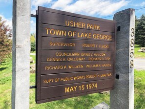 Usher's Park is conveniently located near Crawford House.