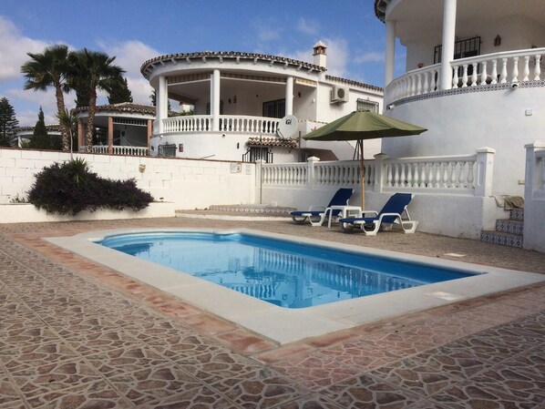 Piscine maison de vacances