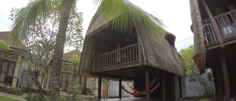 Rama garden retreat, Traditional Lumbung hut Balinese