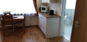 Juniorsuite Nr.3, ca.38 m2, Kochnische, max.2 Personen