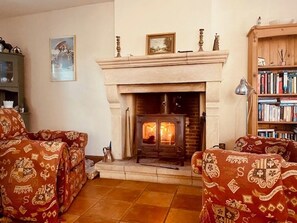 Log burner for cooler evenings
