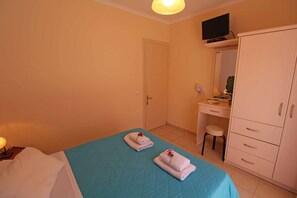 Dimitris Apartment Acharavi Corfu Bedroom