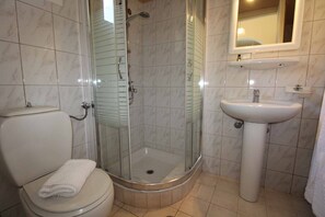 Dimitris Apartment Acharavi Corfu Bathroom