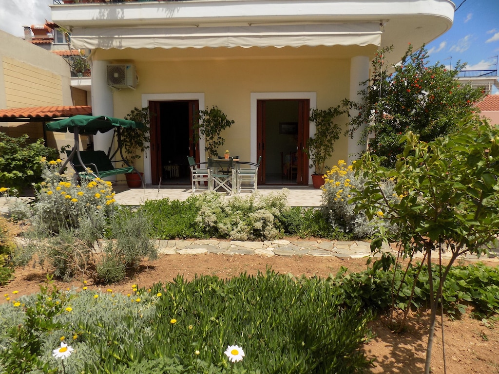 Griechenland mit Kindern - 12 Tage Peloponnes Sehenswürdigkeiten & Rundreise | griechenland mit kindern,griechenland,peloponnese,griechenland peloponnes rundreise,griechenland peloponnes sehenswürdigkeiten,sehenswürdigkeiten griechenland,olympia,mystras,athen,Akropolis Griechenland mit Kindern - 12 Tage Peloponnes Sehenswürdigkeiten & Rundreise | griechenland mit kindern,griechenland,peloponnese,griechenland peloponnes rundreise,griechenland peloponnes sehenswürdigkeiten,sehenswürdigkeiten griechenland,olympia,mystras,athen,Akropolis