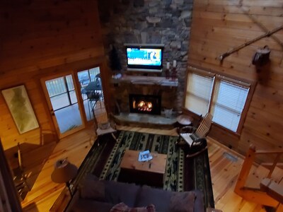 CozyCabinonBankofCartecay/River access/WiFi/Dogs OK/Self Check-In&Out/Clean