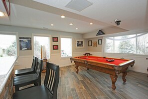 Rack 'em up and get your game on!