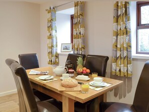 Spacious dining area | Dew Cottage, St Buryan, near Sennen