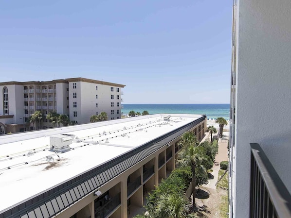 Welcome to Sea Oats #511