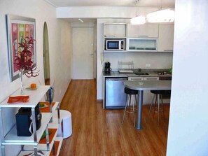 Domino Studio Aparment