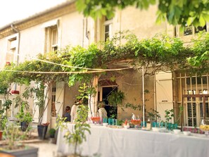 Restauration extérieure