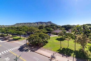 Diamond head view from the window