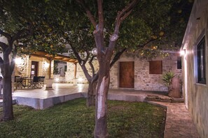 patio with lemon trees