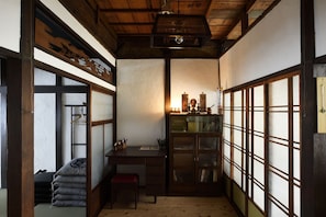 Traditional Japanese House 74 Osaka