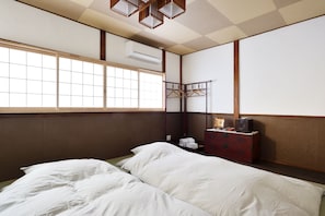 Hand made Japanese Futon mattress made by craftsman