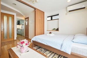 Senior villa 4BR, Shinjuku Okubo