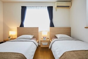 Senior villa 4BR, Shinjuku Okubo