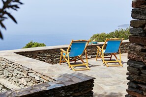 view & chaise
