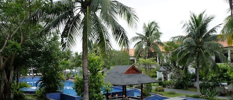 4BR Pearl Villa, Furama Resort Danang