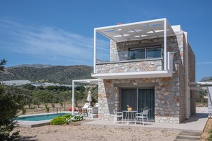 Villa  Ammos - Side to Grammeno Beach