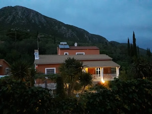 VIlla Caramella Spartylas