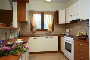 Kitchen area