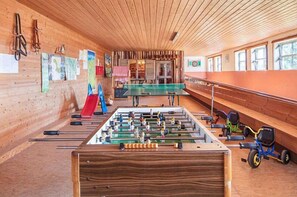 Children’s play area – indoor