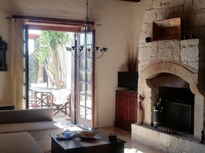 Intérieur.