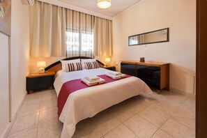 2nd bedroom with A/C