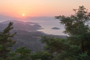 Sunset in Mirsini village