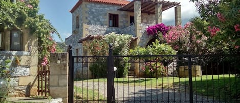 Ferienwohnung Panorama im ersten Stock der Villa Estia 