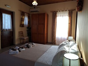 Master bedroom with en suite bathroom