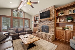 Caldera Cabin 41-05