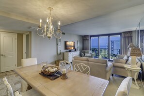 Dining/Living Area